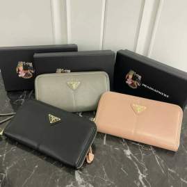 Picture of Prada Wallets _SKUfw207315140fw